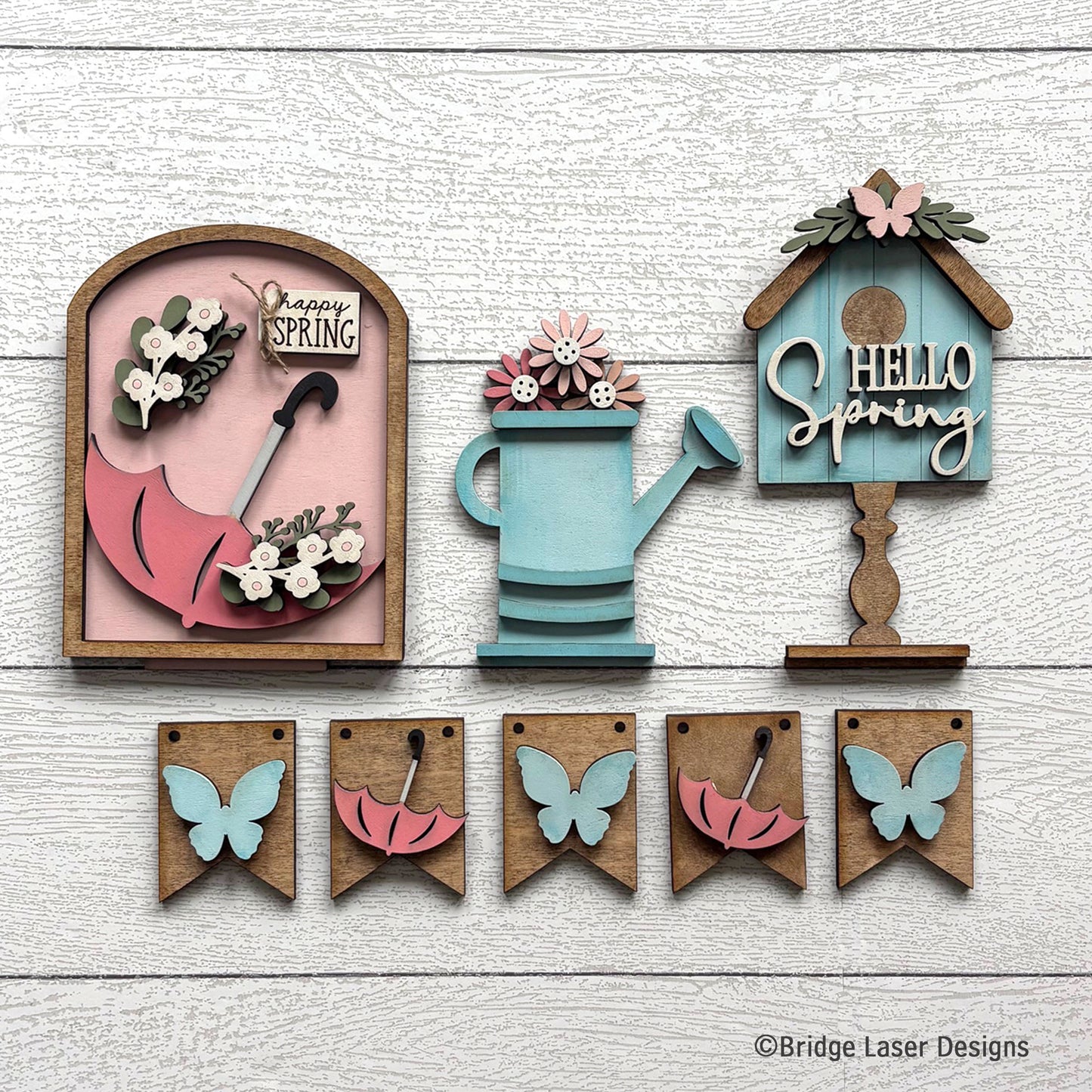 Spring Birdhouse | Interchangeable Insert